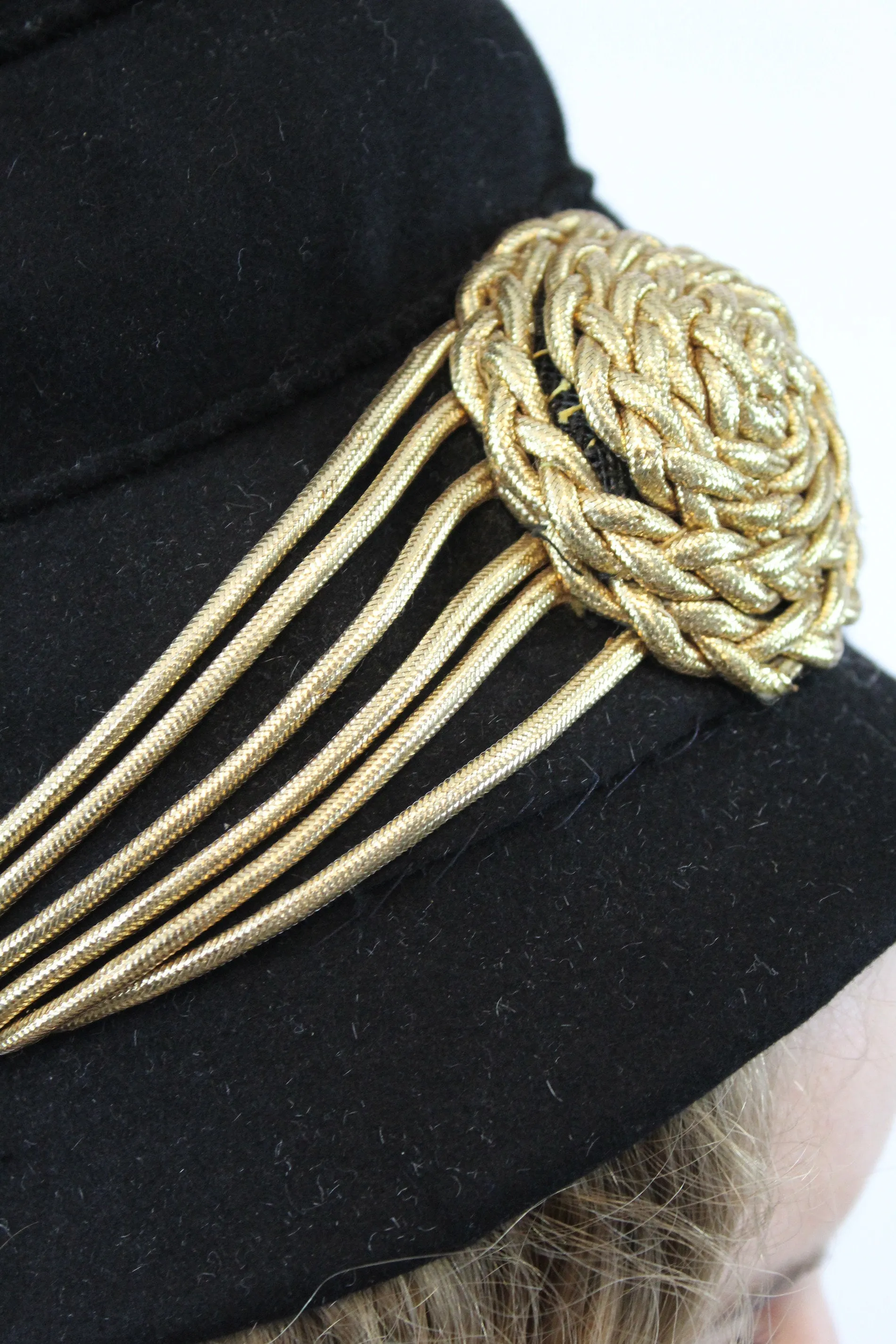 1940s turban hat wool gold bullion | new winter
