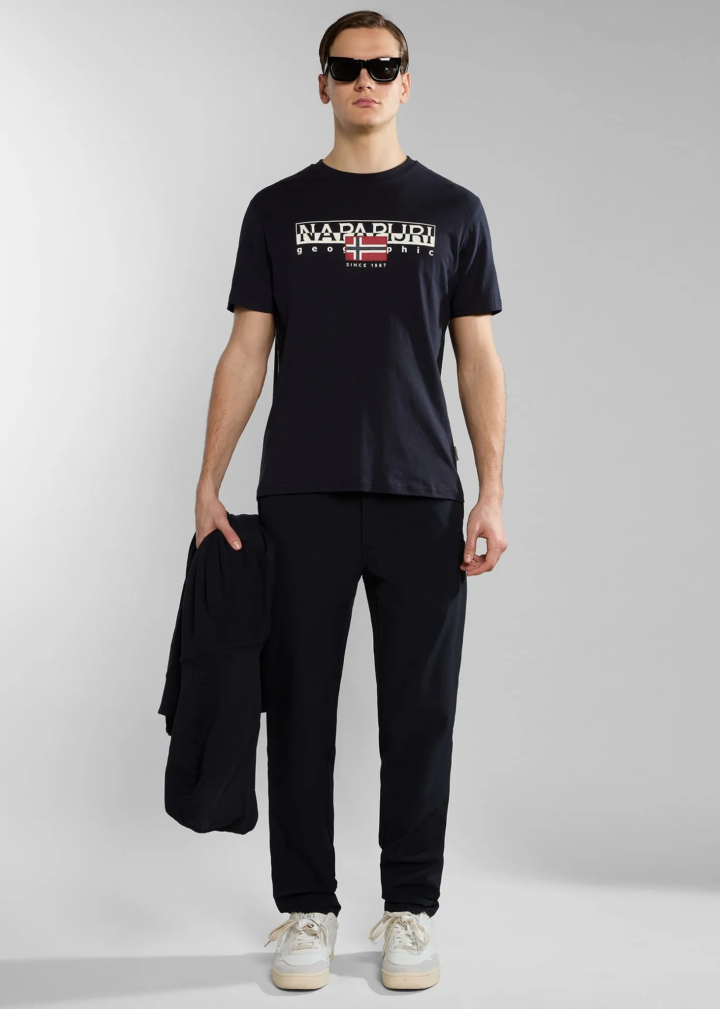 Aylmer t-shirt - black