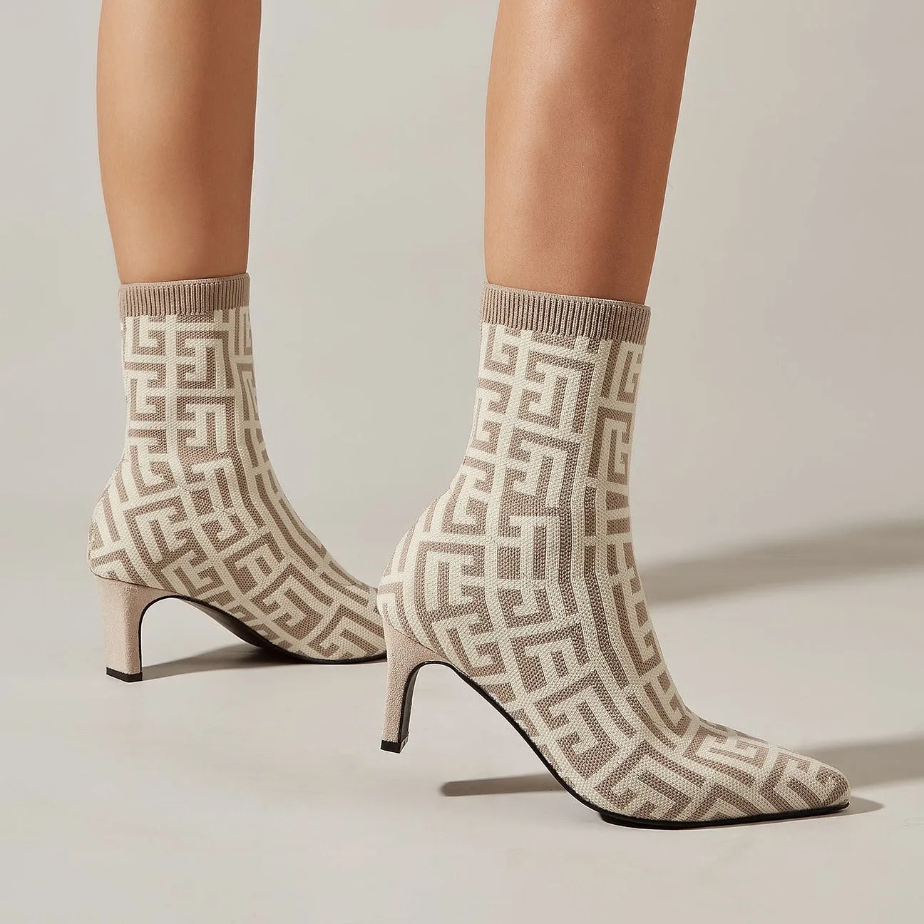 binfenxie- Women Pointed Toe Mid-Calf Sock Boots
