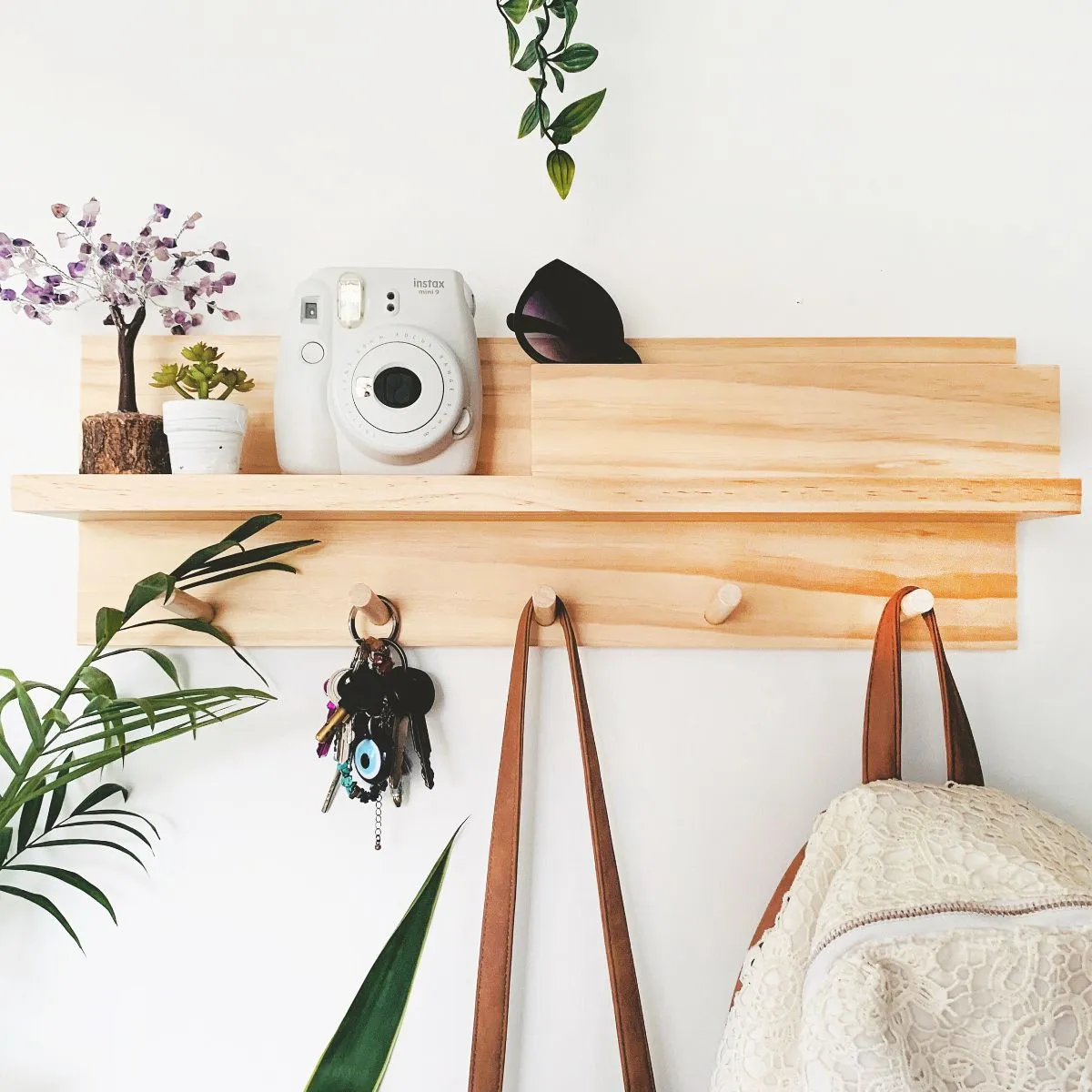 Coat Rack Entryway Organiser With Mail Holder