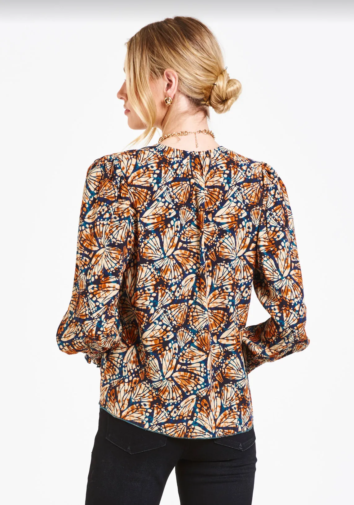 Dear John Amelia Top in Butterfly Praline