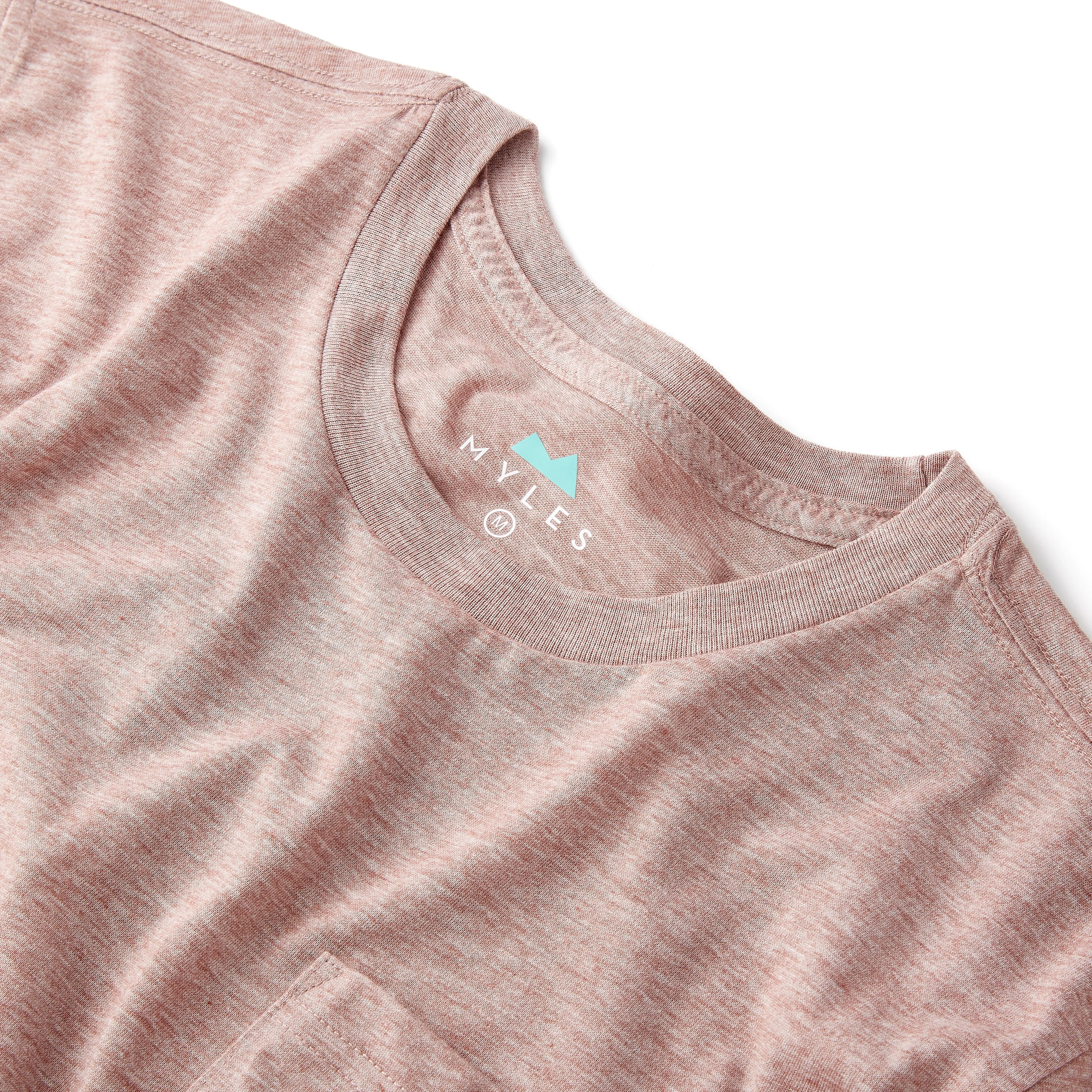 Everyday Long Sleeve Tee with Pocket in Heather Crimson