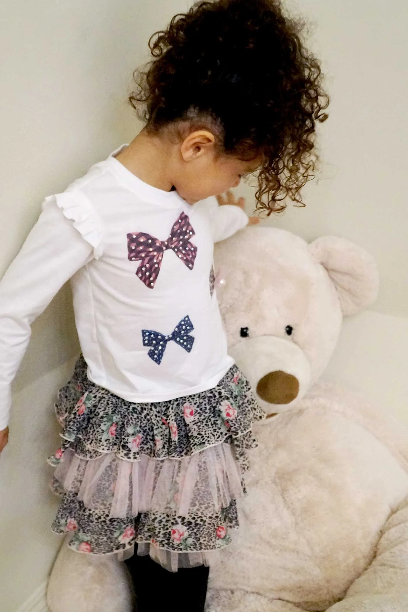 Girls Long Sleeve Bow Graphic T-shirt