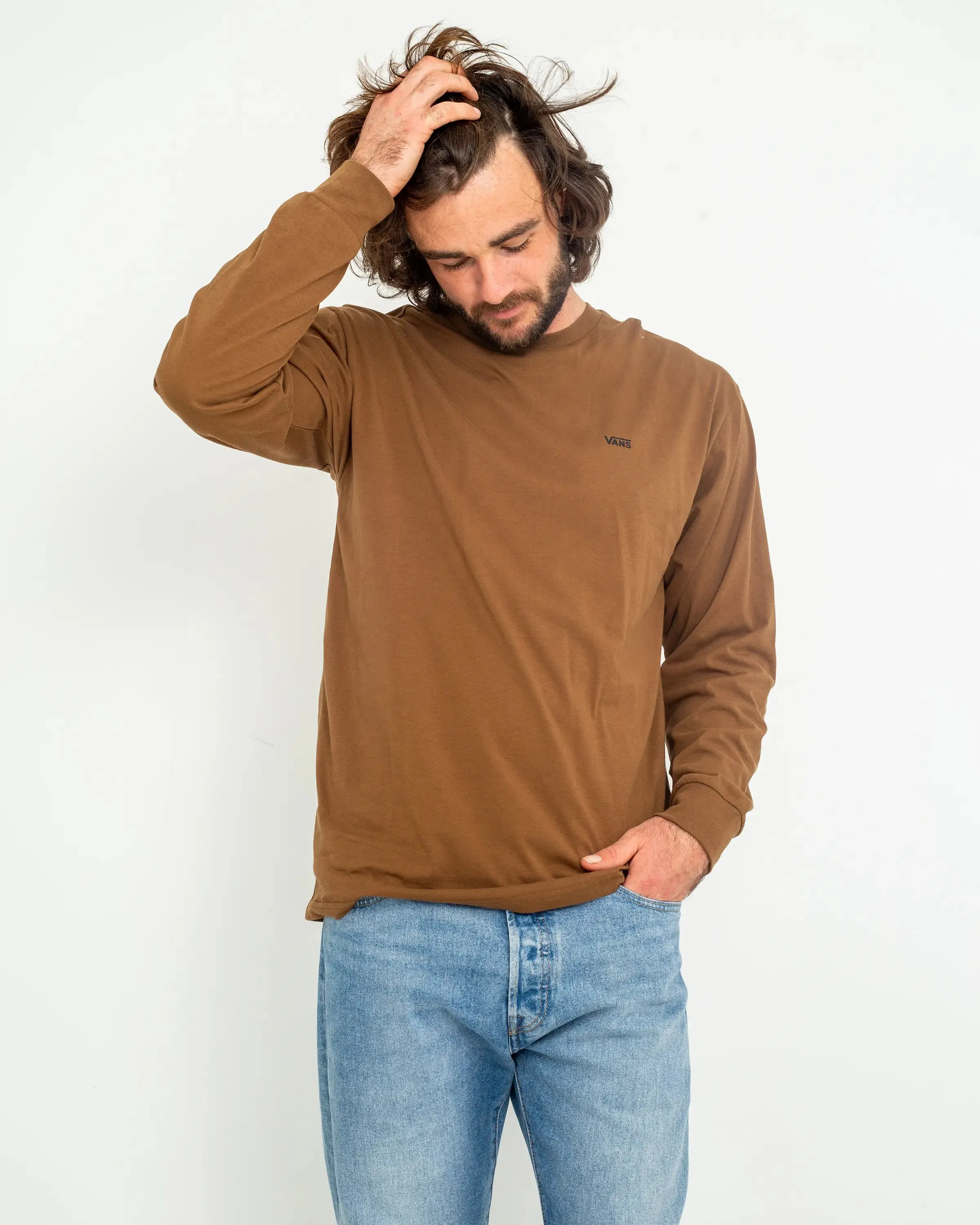 Left Chest Hit T-Shirt in Coffee Liqueur & Black