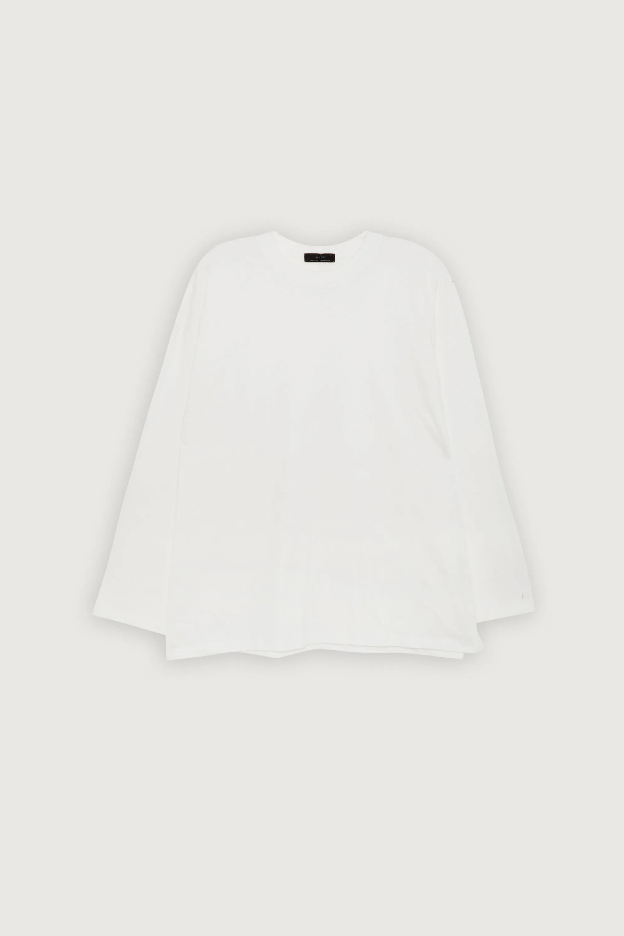 LONG SLEEVE T-SHIRT