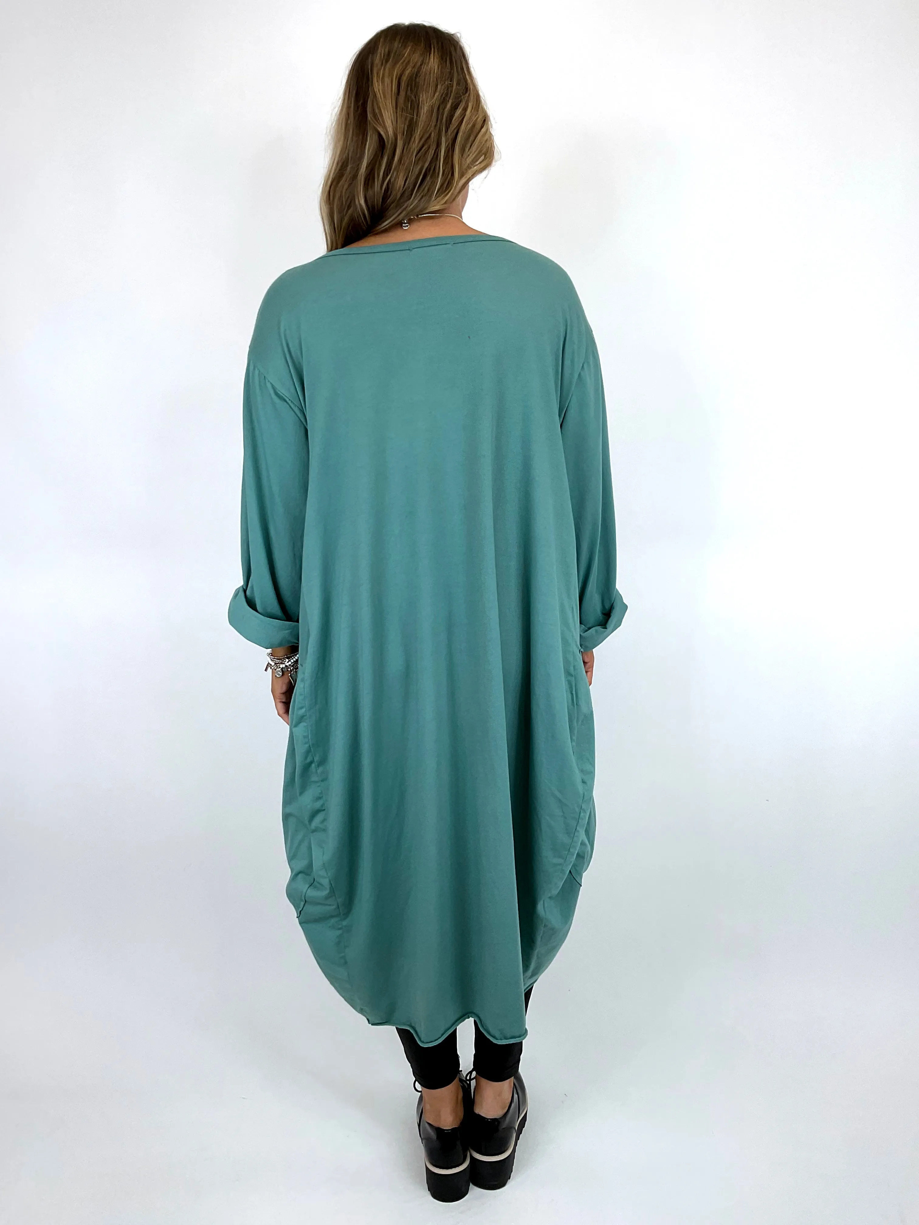 Made in Italy Lagenlook Martha Pocket Tunic in Sage Green. Code 9904