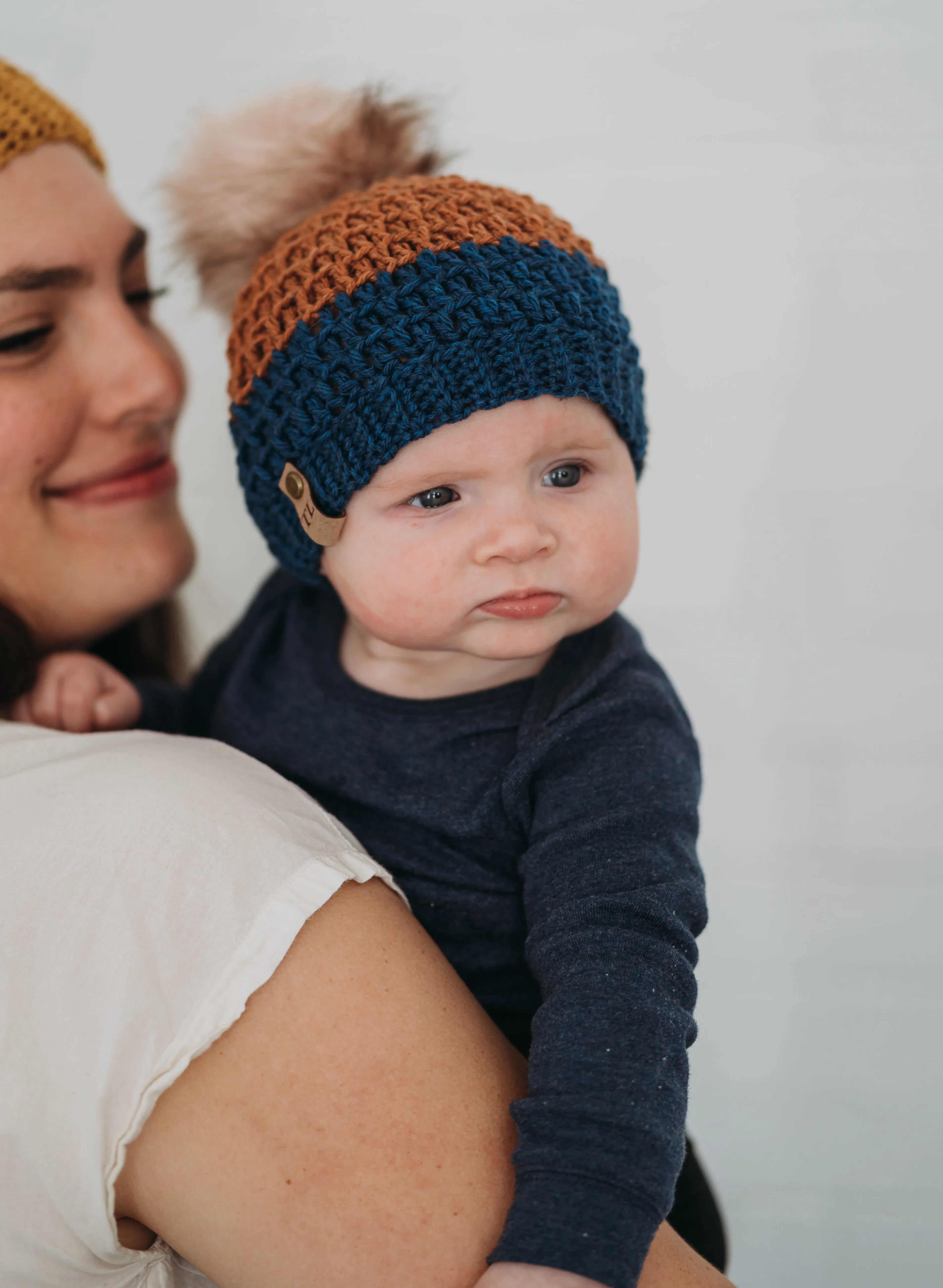 Mega Pom Beanie // Crochet PDF Pattern
