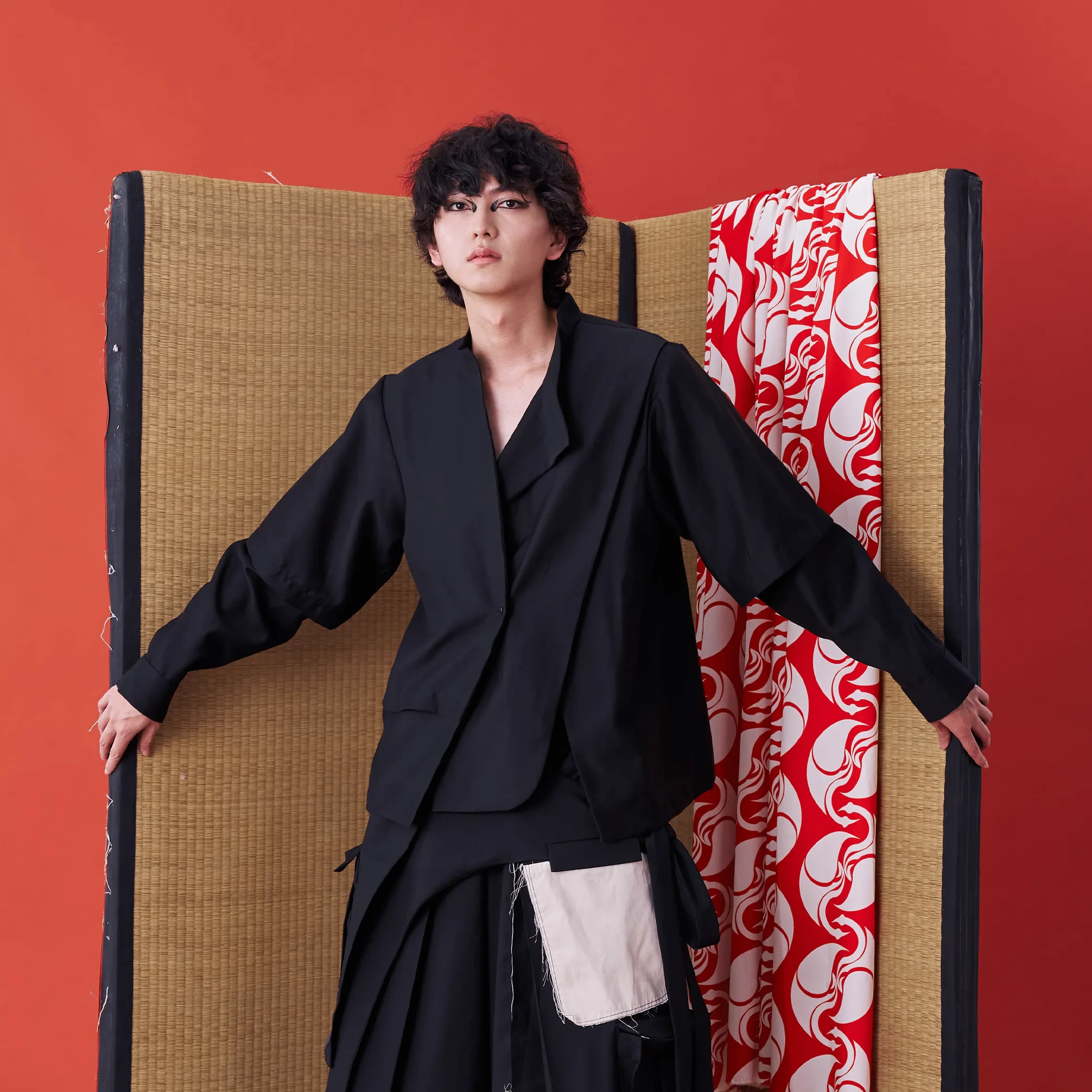 Multi-layered Deconstructed Sleeve Shirt