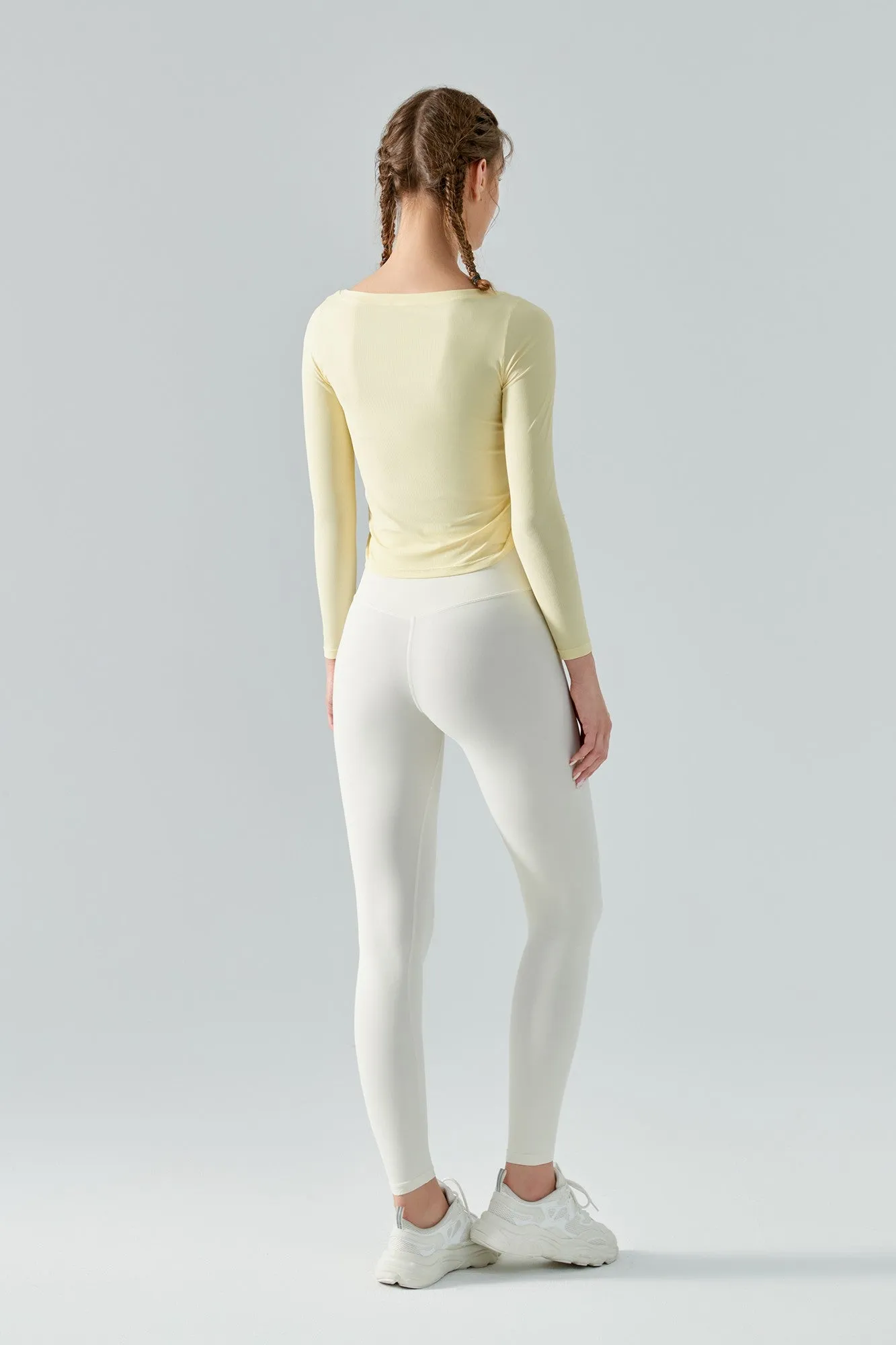 Ribbed Ruched Hem Crop Yoga Top with Drawstring