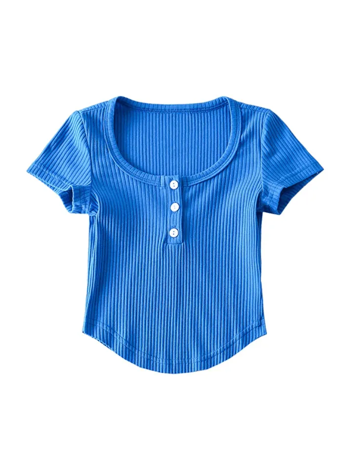 Solid Color Curved Hem Short Knit Top