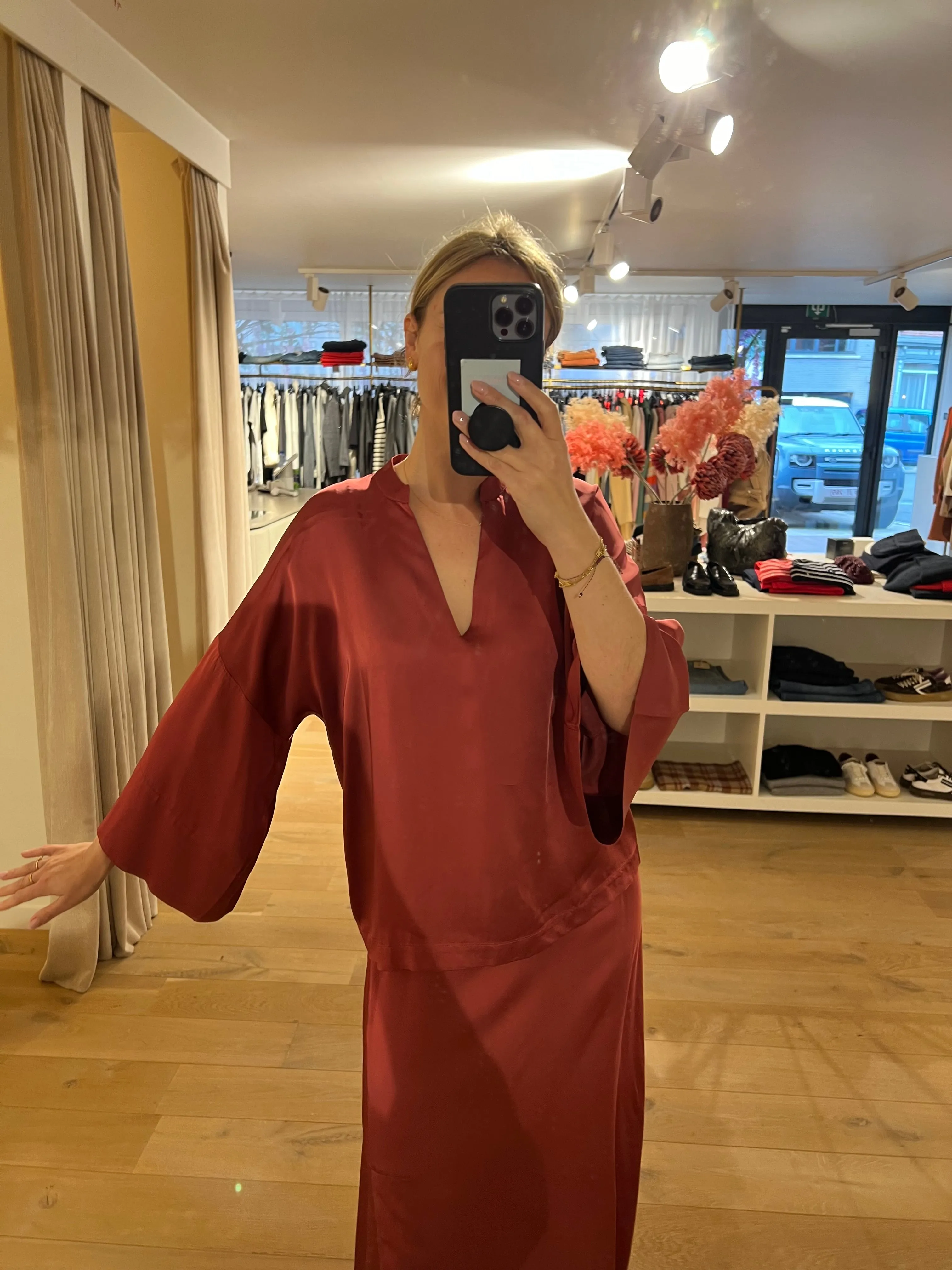 Solid tunic top Burgundy