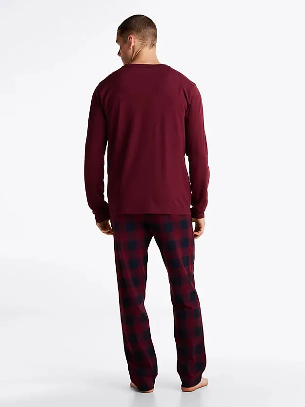 Tommy Hilfiger Men's Original Long Sleeve T-Shirt - Deep Rouge