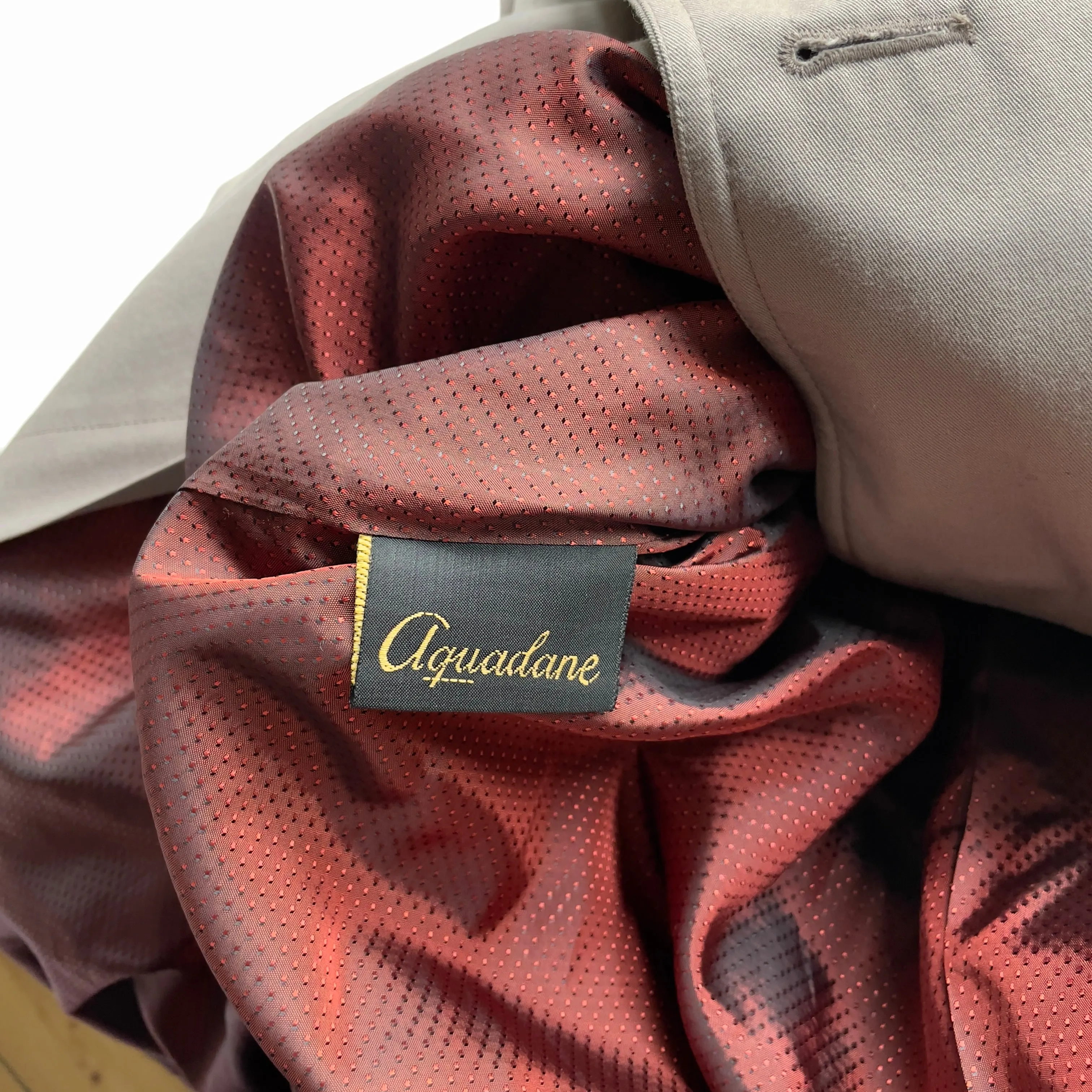 Vintage Trenchcoat  - Aquadane