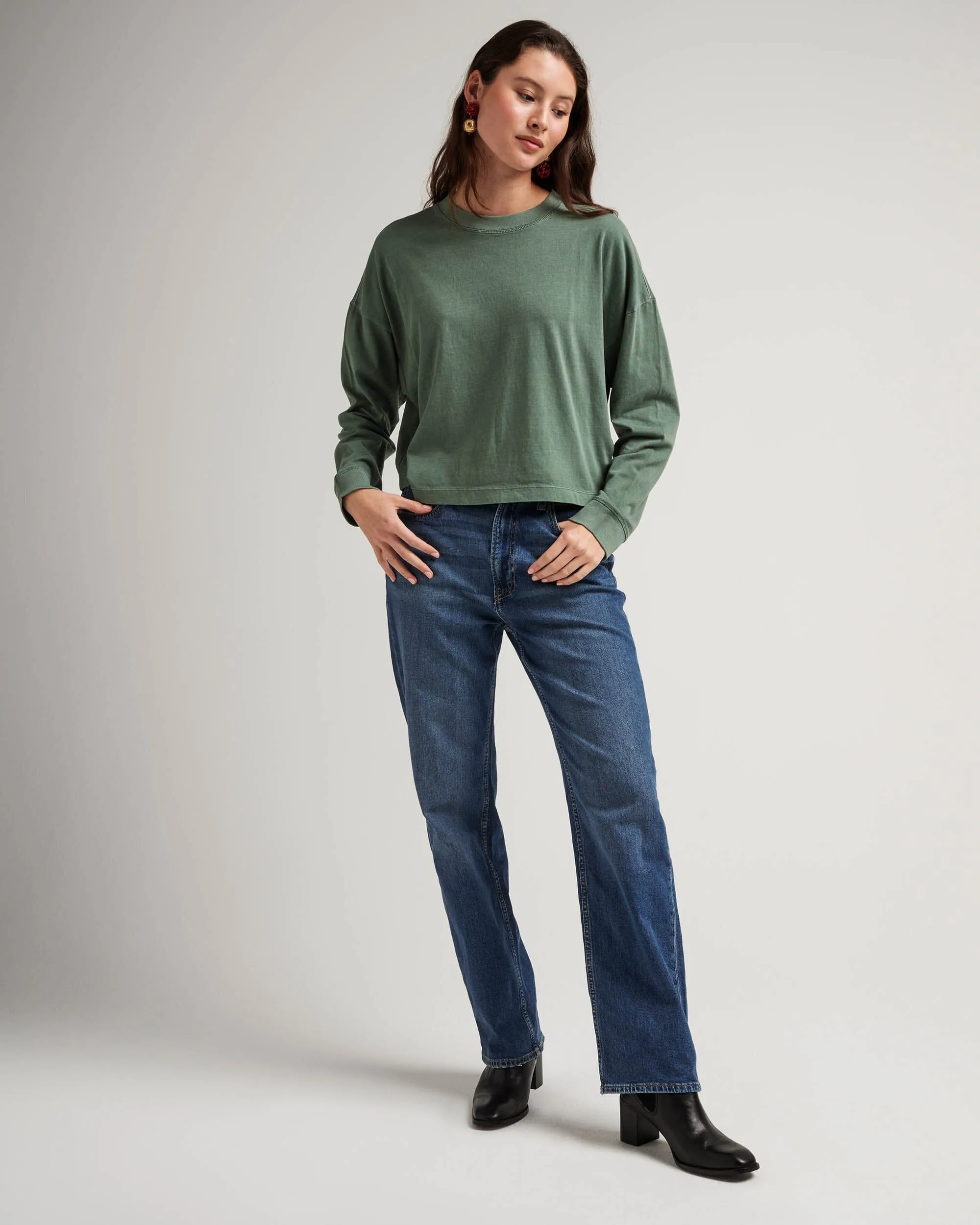 Women's Relaxed Crop Long Sleeve Tee