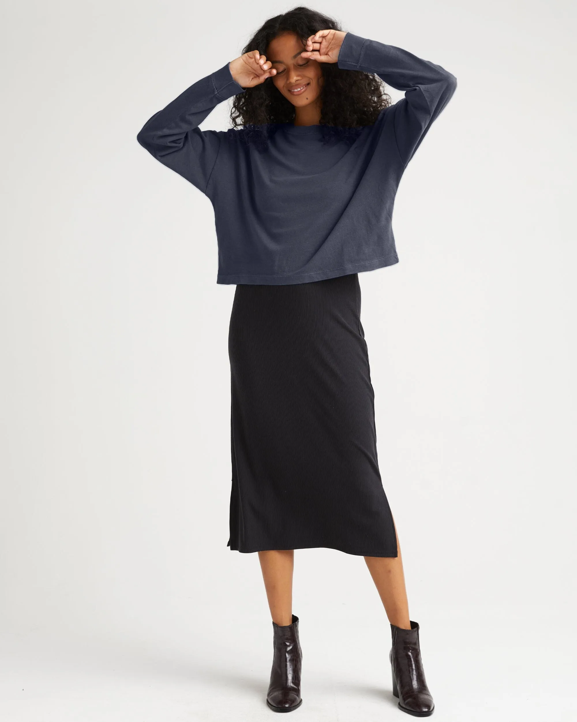 Women's Relaxed Crop Long Sleeve Tee